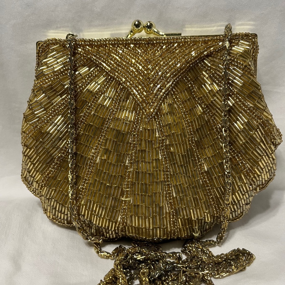 Vintage La Regale beaded chain evening clutch purse